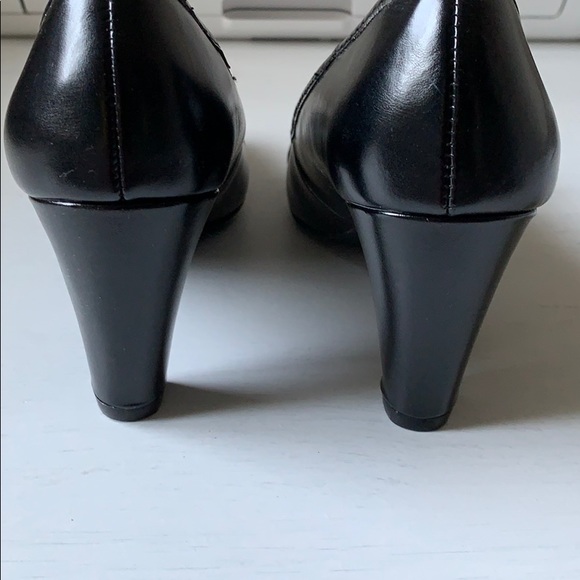 New heels - Picture 3 of 5